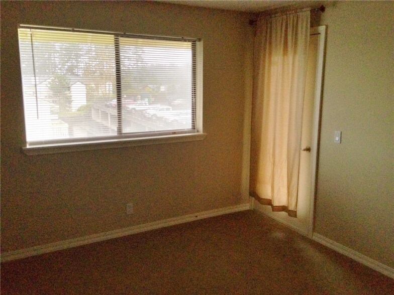 Building Photo - 1735 W Sunn Fjord Ln