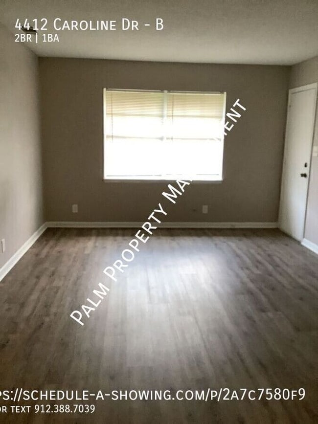 Building Photo - 4412 Caroline Dr