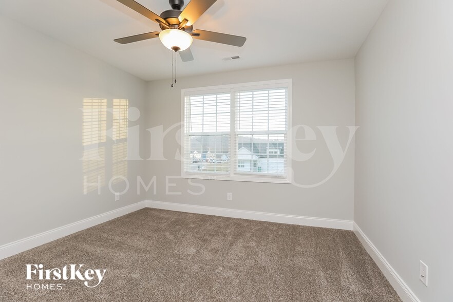 Building Photo - 1098 Winesap Rd