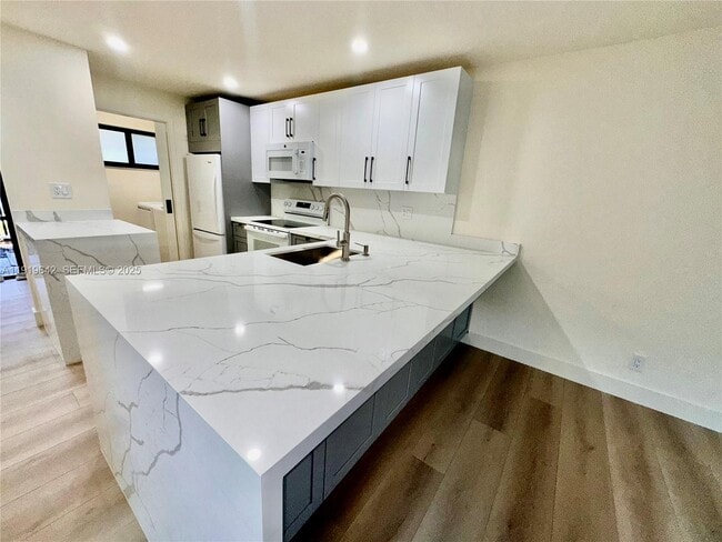 Building Photo - 11279 NW 15th Ct