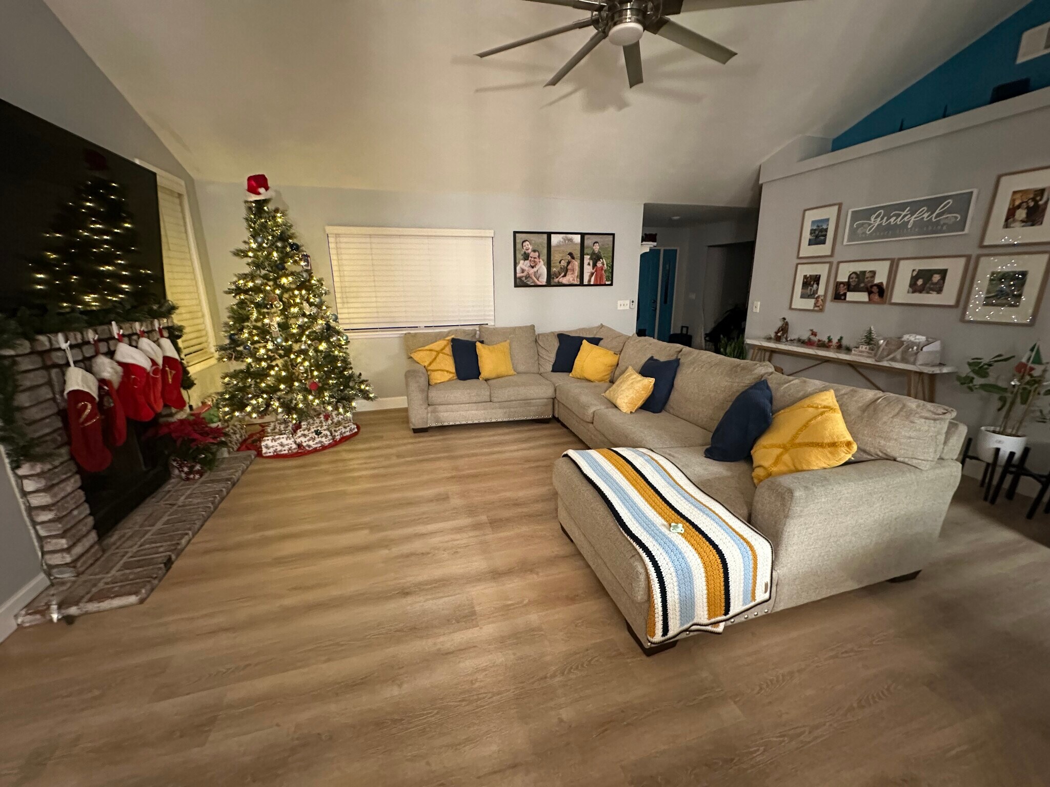 Building Photo - 491 W Carter St