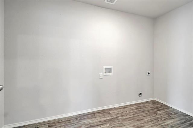 Building Photo - 5528 Ridge View Dr