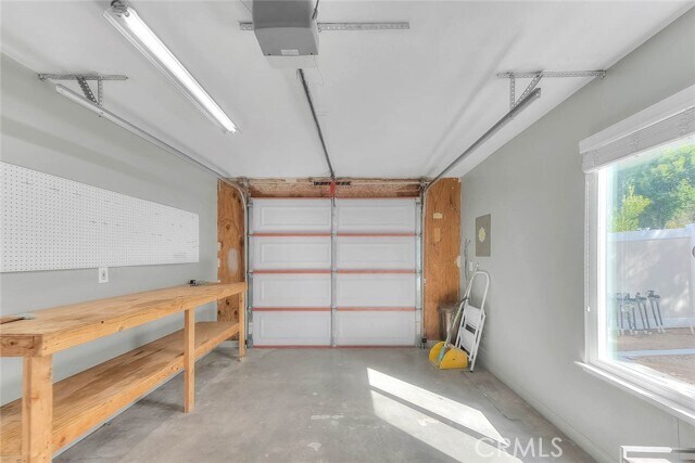Building Photo - 16286 Red Pony Ln