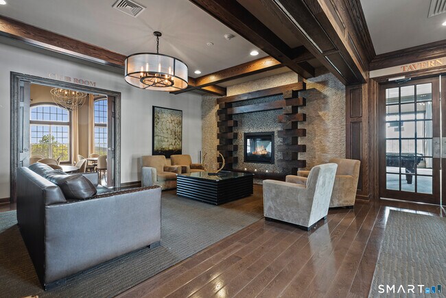 Building Photo - 35 Moorland Dr