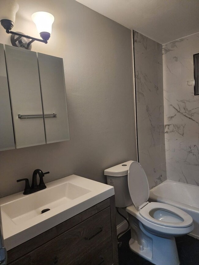 Building Photo - Offer Ends Soon! Up Your Living, Not Your Rent