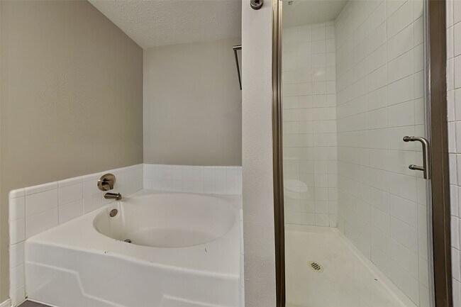 Building Photo - 31115 Perlican Dr