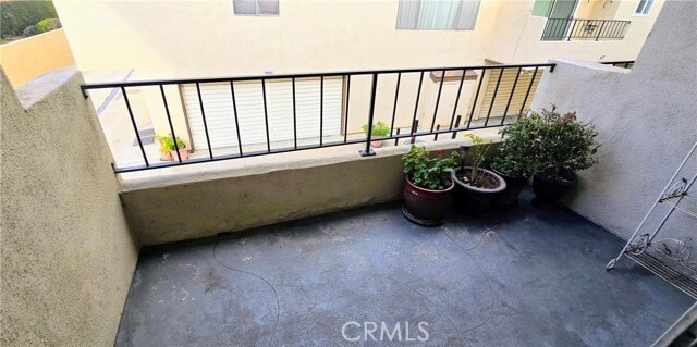 Building Photo - 10353 Downey Ave