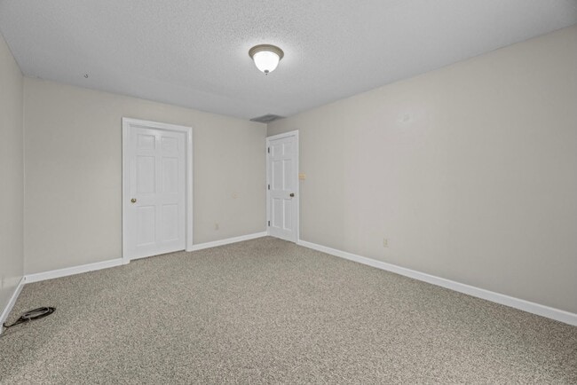 Building Photo - Waterfront Dream Home Best View in Fairfield Harbour!