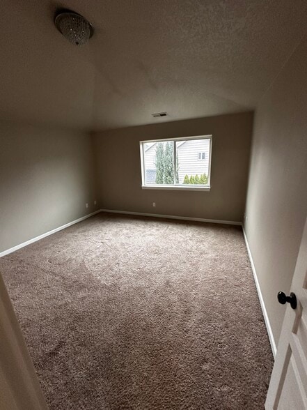 Building Photo - 2729 Fletch St