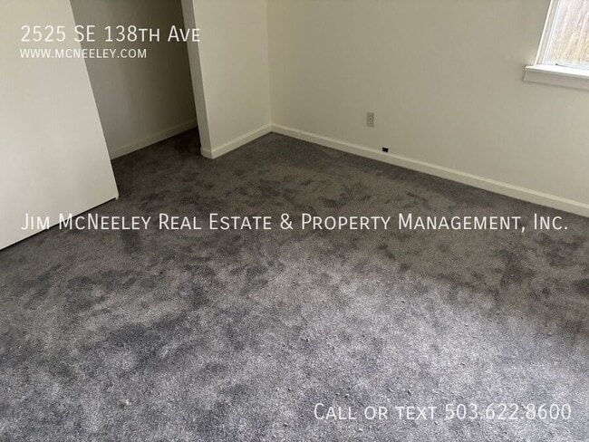 Building Photo - 2525 SE 138th Ave