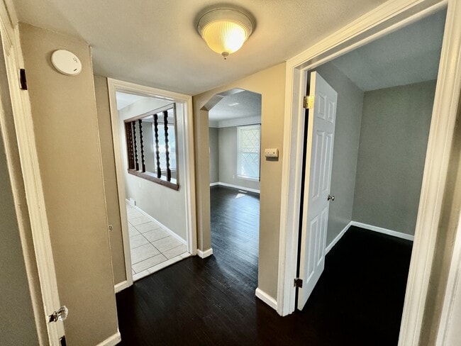 Building Photo - 4309 Edmund St