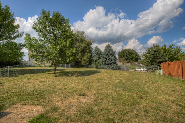 Building Photo - 3307 S 133rd St