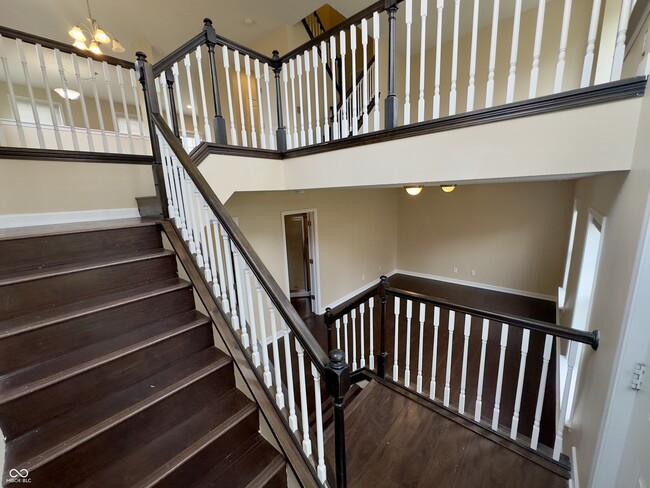 Building Photo - 9094 Demarest Dr