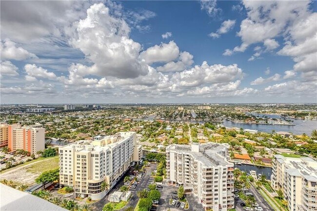 Building Photo - 1360 S Ocean Blvd