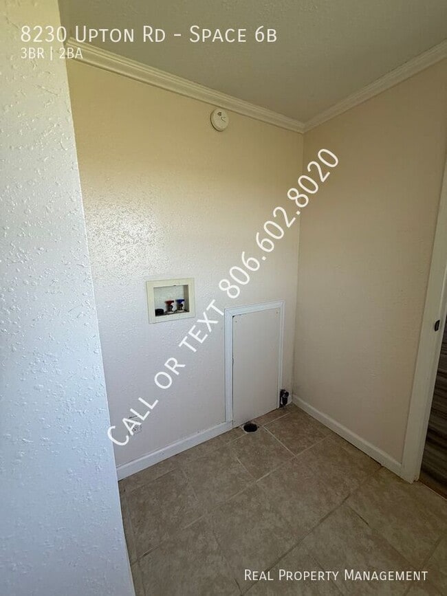 Building Photo - 8230 Upton Rd