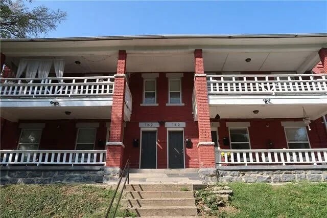 Building Photo - 716 Gladstone Ave