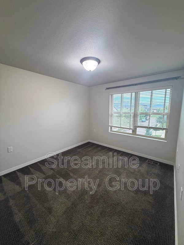 Building Photo - 589 Gallegos Cir