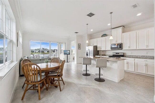 Building Photo - 2516 Yellow Brick Rd