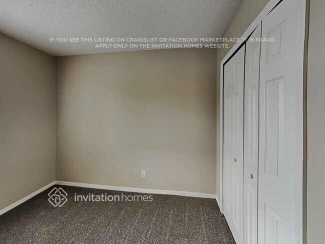 Building Photo - 1904 Paddock Dr