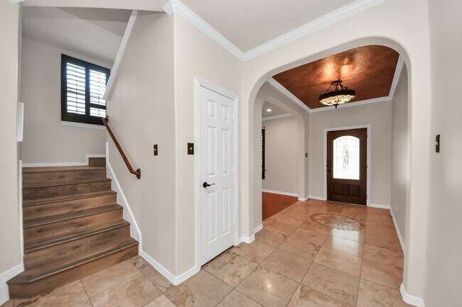 Building Photo - 1805 Jasmine Hollow Ln