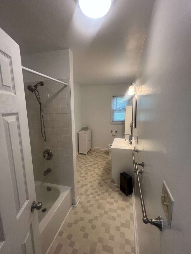 Building Photo - Charming 4-Bedroom Home on Spacious Corner...