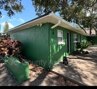 Building Photo - 2273 Norman Dr
