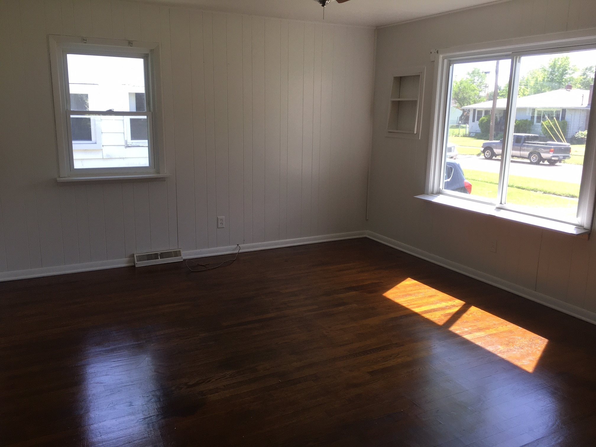 Living Room - 327 Jackson Ave