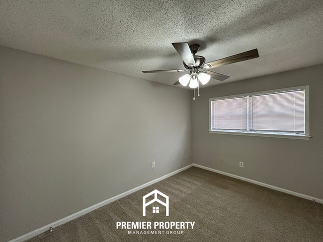 Building Photo - Newly Renovated 3BR/2BA Southaven Home with Hardwood Floors & Fenced Yard