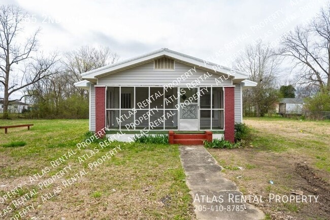 Primary Photo - 1685 2nd Ave S