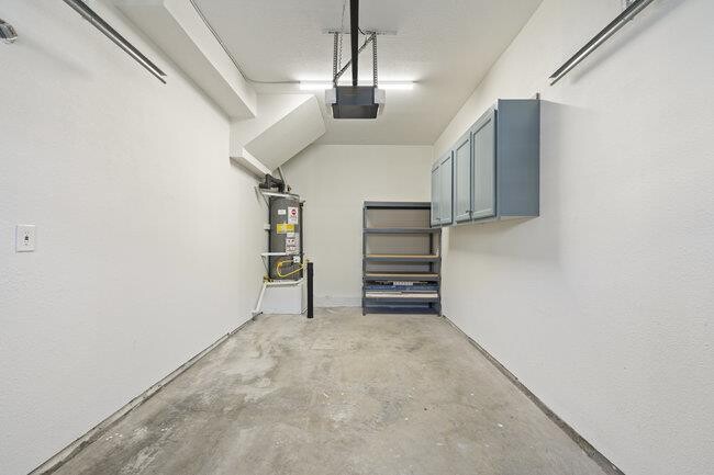 Building Photo - 23229 Canyon Terrace Dr