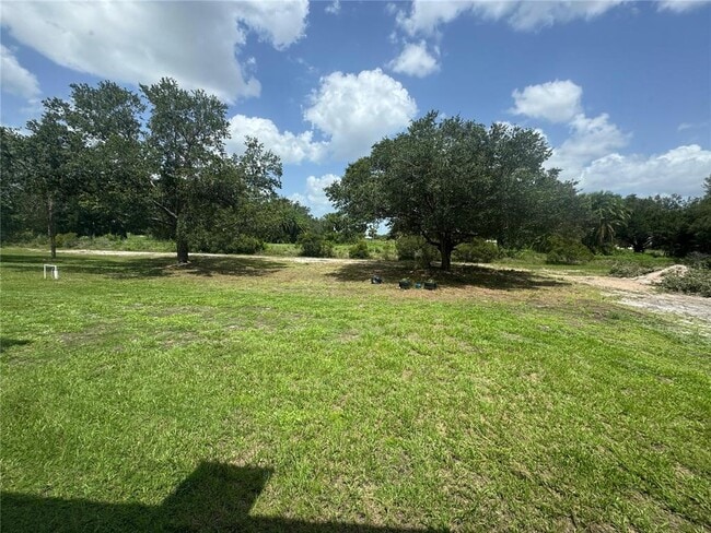 Building Photo - 407 Ranier Ave