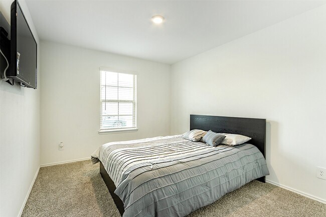 Building Photo - 5134 Jasmine Dawn Dr