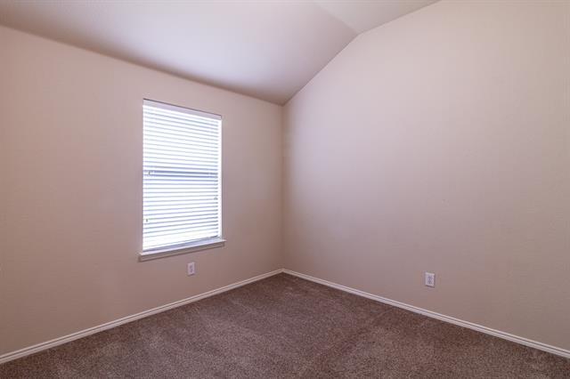 Building Photo - 2028 Sunny Side Dr