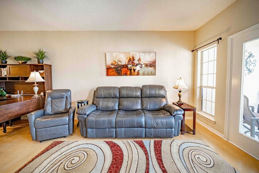 Building Photo - 3408 Parliament Cove