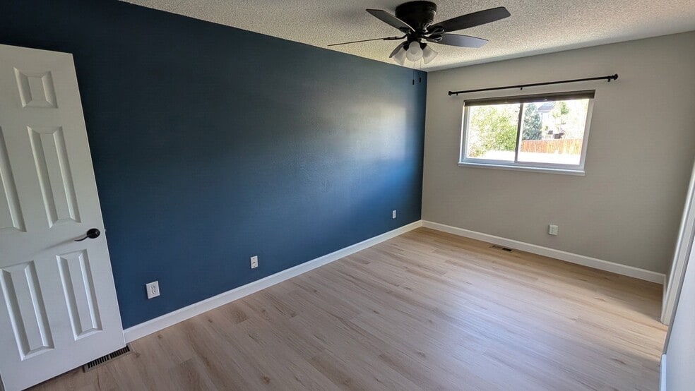 Building Photo - 3450 Hazelwood Ct