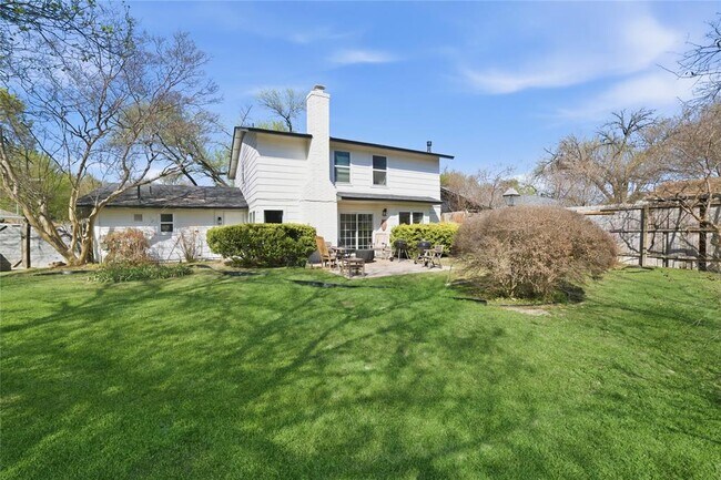 Building Photo - 1315 Quail Park Dr