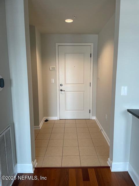 Building Photo - 400 E Bay St