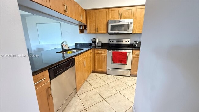 Building Photo - 6458 Emerald Dunes Dr