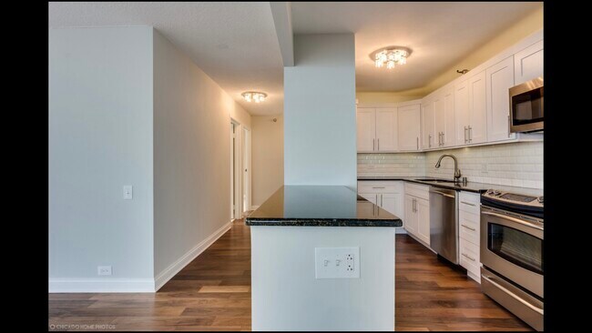 Building Photo - 474 N Lake Shore Dr