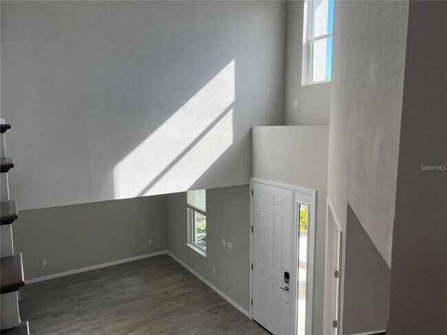 Building Photo - 9265 Tequila Sunrise Dr