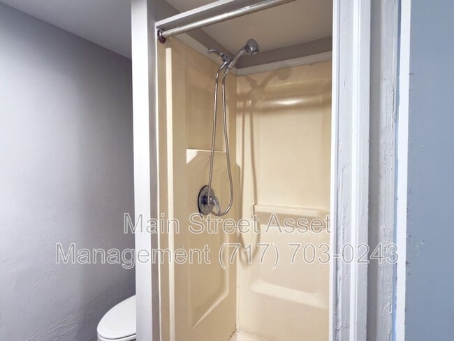 Building Photo - 30 S Wolf St