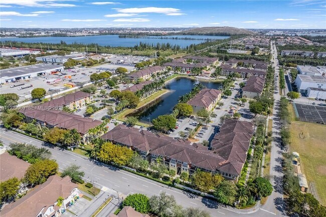 Building Photo - 10870 NW 88th Terrace