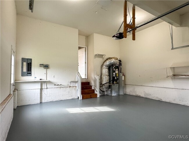 Building Photo - 14436 Sulphur Springs Terrace