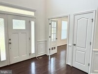 Building Photo - 133 Brooke Point Ct