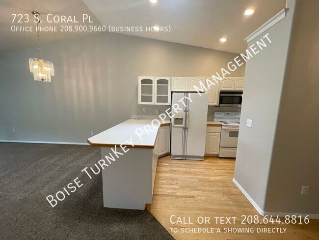 Building Photo - 723 S Coral Pl
