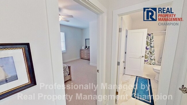 Building Photo - Newly Constructed Luxury Townhomes in Porters Neck