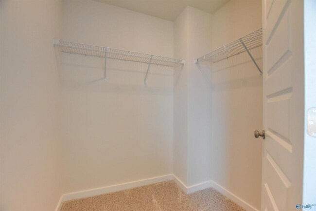 Building Photo - 350 Falling Water Ln SW