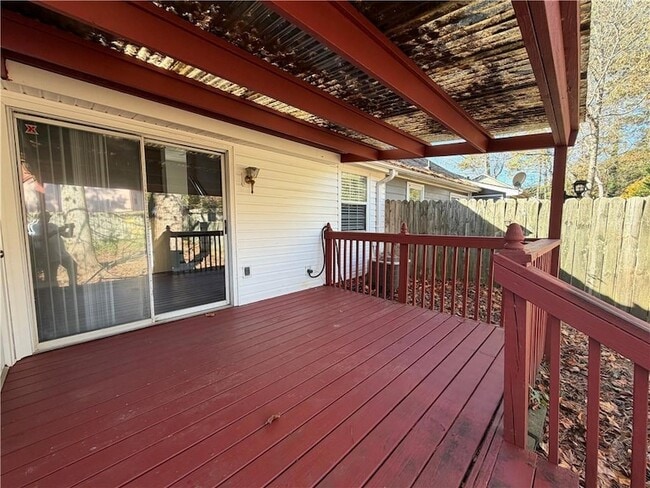 Building Photo - 1921 Cheatham Woods Dr SW