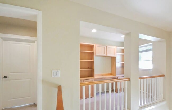 Building Photo - Modern Craftsman with Stylish Updates in S...