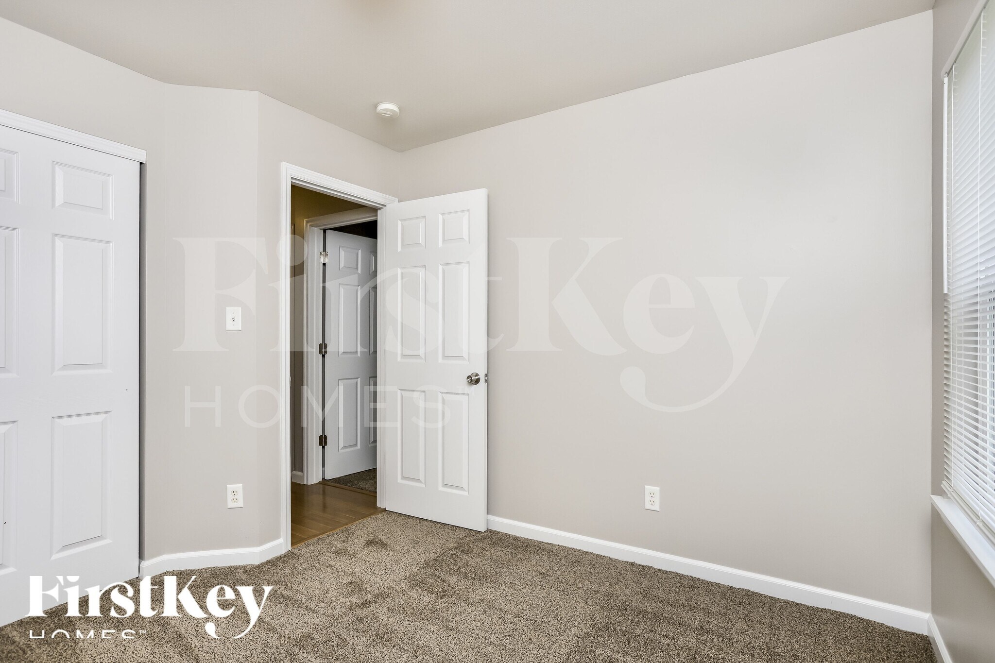 Building Photo - 121 Brookfield Blvd